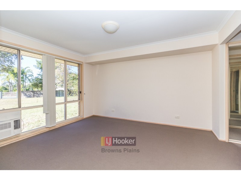 26 Eacham Court, Munruben QLD 4125
