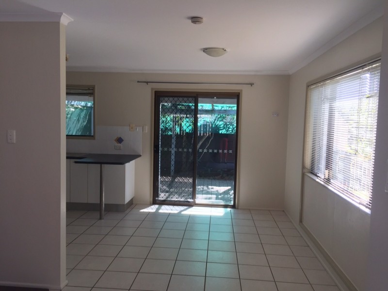 4 Limerick Drive, Crestmead QLD 4132