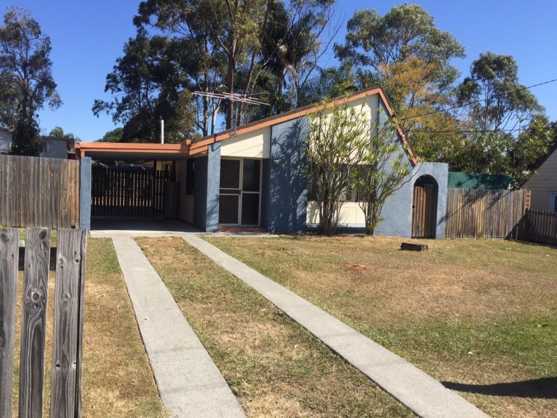 4 Limerick Drive, Crestmead QLD 4132