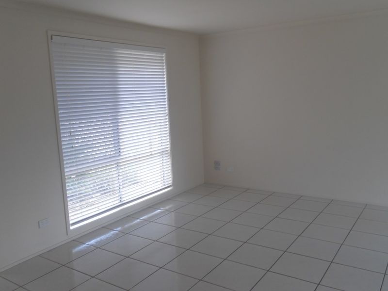 29 Noosa Court, Hillcrest QLD 4118