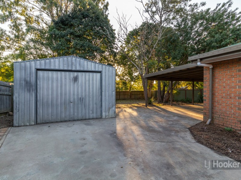 34 Seaton Street, Hillcrest QLD 4118