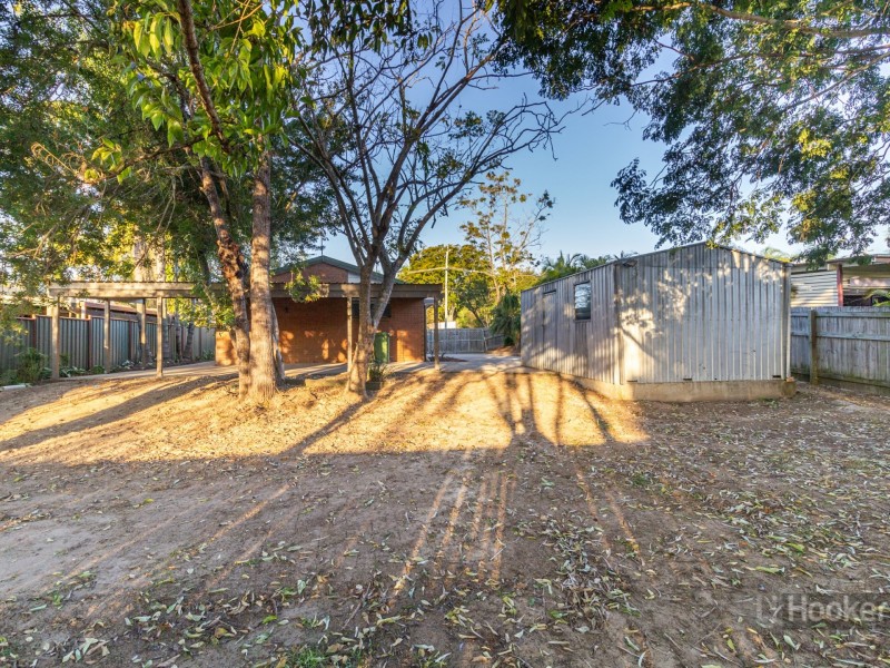 34 Seaton Street, Hillcrest QLD 4118