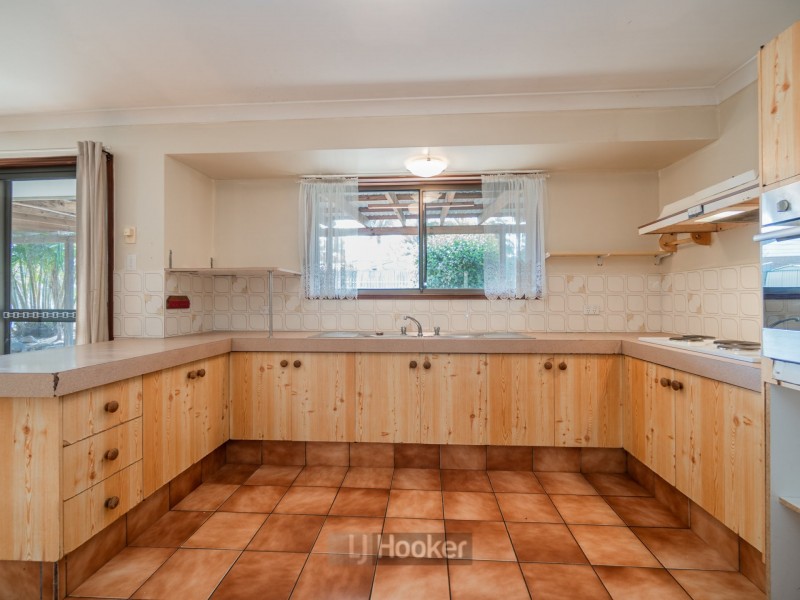 99 Estramina Road, Regents Park QLD 4118