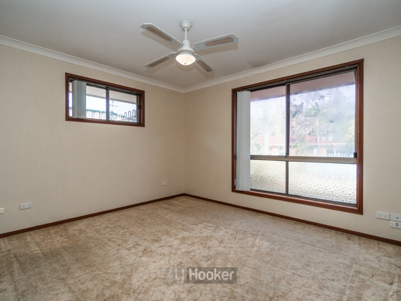 99 Estramina Road, Regents Park QLD 4118