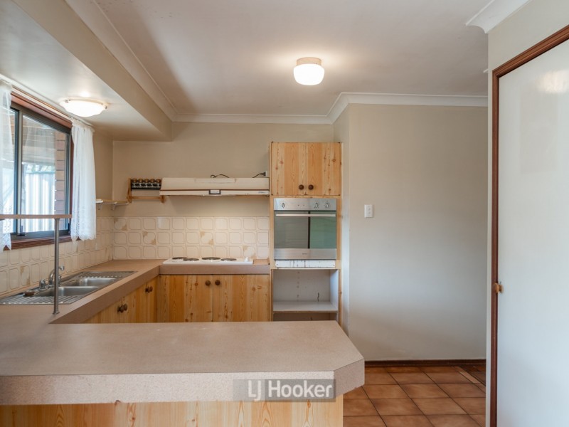 99 Estramina Road, Regents Park QLD 4118