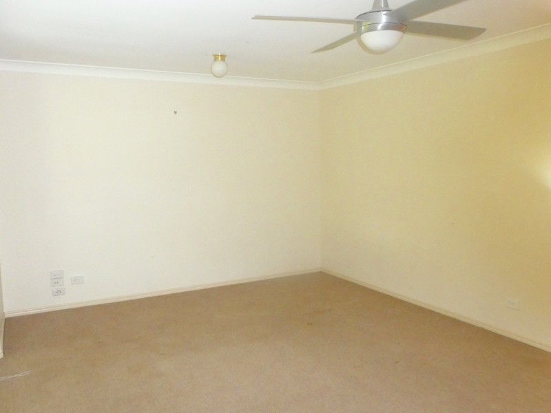 3 Paddies Crescent, Crestmead QLD 4132