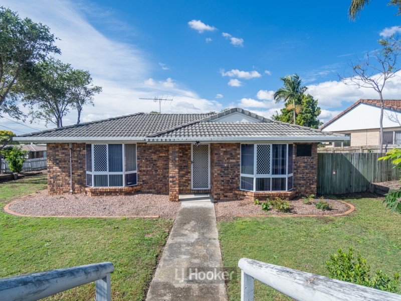 8 Olivia Court, Regents Park QLD 4118