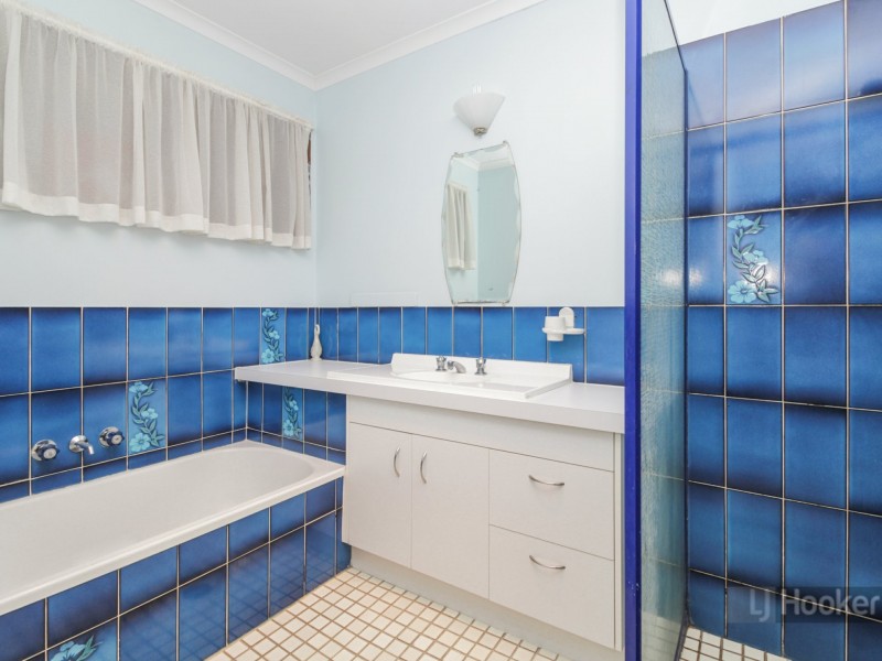 57 Estramina Road, Regents Park QLD 4118