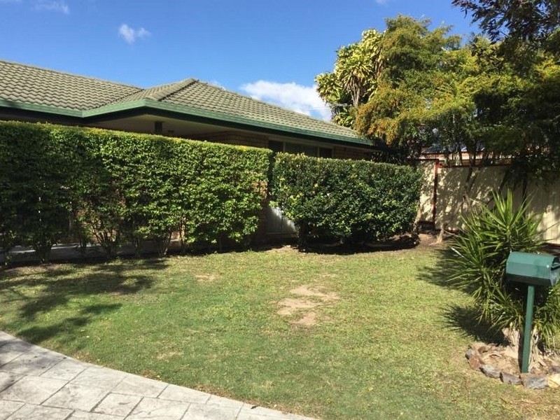 66 Federation Drive, Hillcrest QLD 4118
