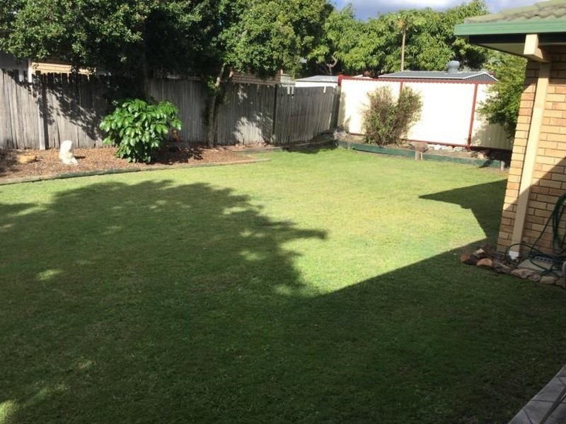 66 Federation Drive, Hillcrest QLD 4118