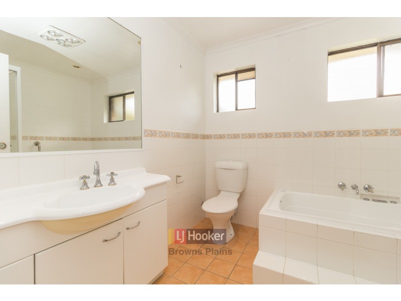 2 Zorina Street, Browns Plains QLD 4118