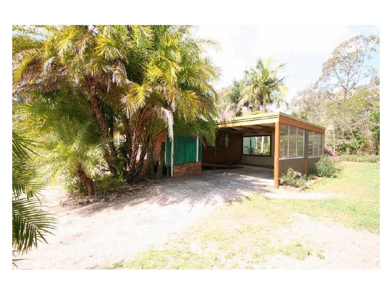 195 Crest Road, Greenbank QLD 4124