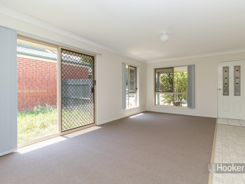 12 Lansdown Road, Waterford West QLD 4133