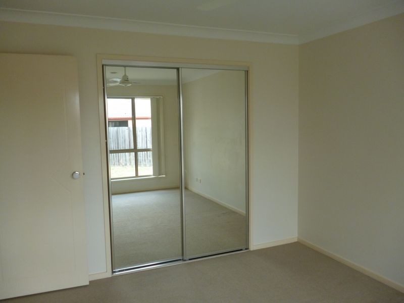 16 Zac Street, Marsden QLD 4132