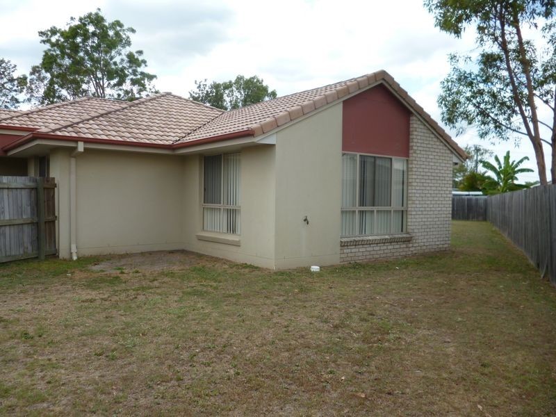 16 Zac Street, Marsden QLD 4132