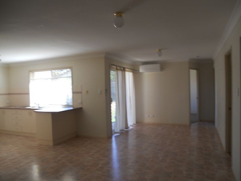 3 Paddies Crescent, Crestmead QLD 4132