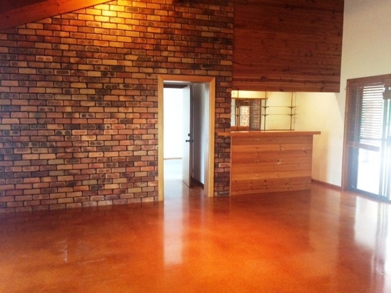 87 Hubner Road, Park Ridge QLD 4125