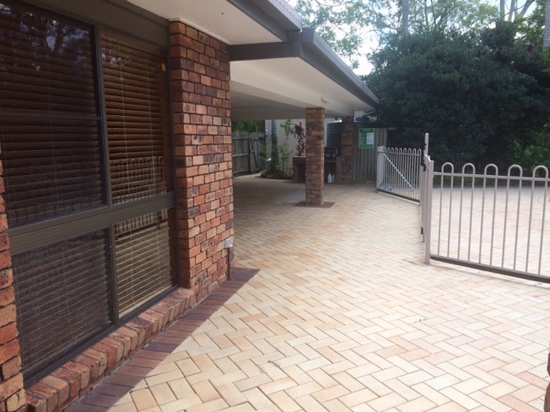 87 Hubner Road, Park Ridge QLD 4125