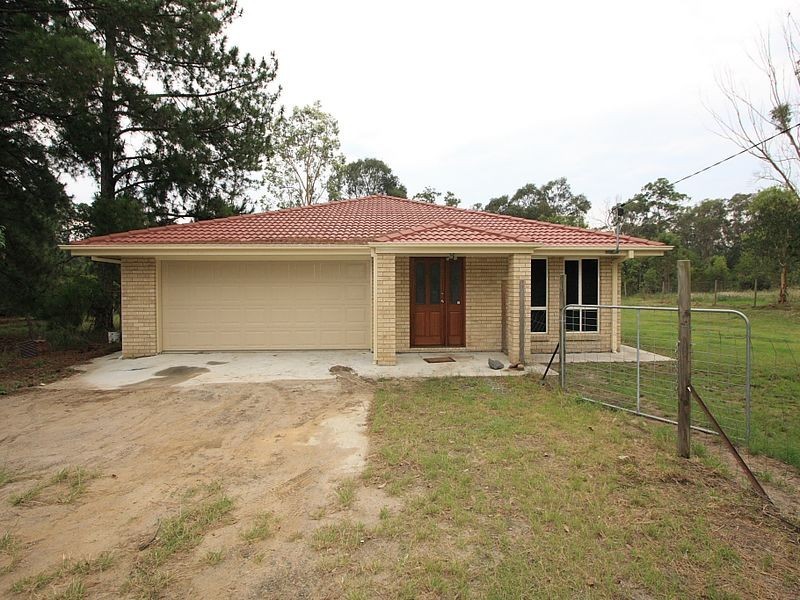 214 Park Ridge Road, Park Ridge QLD 4125