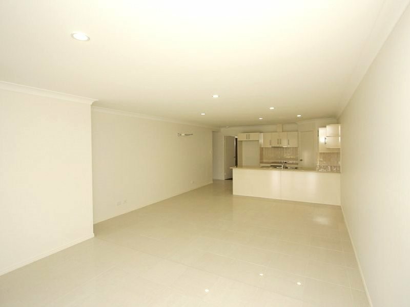 Unit 1/22 Charlton Place, Regents Park QLD 4118