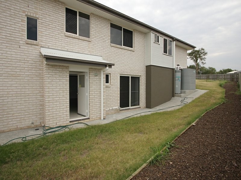 Unit 1/22 Charlton Place, Regents Park QLD 4118