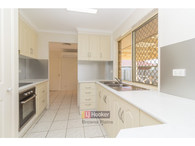 37 Murrumbidgee Street, Hillcrest QLD 4118