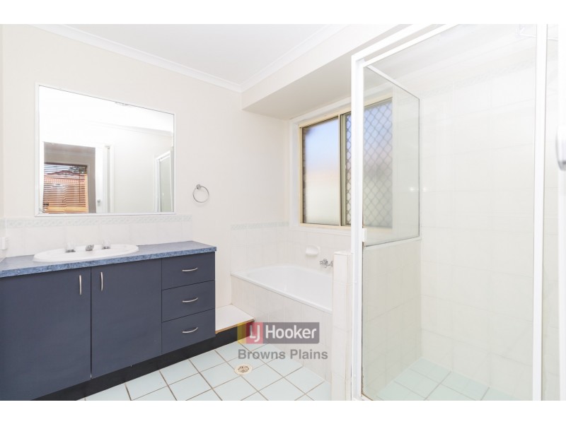 37 Murrumbidgee Street, Hillcrest QLD 4118