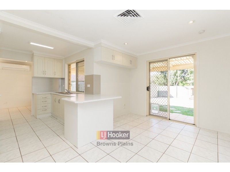 37 Murrumbidgee Street, Hillcrest QLD 4118