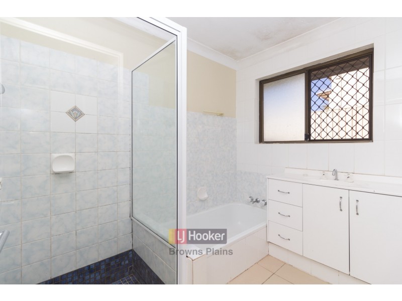 10 Barakee Street, Crestmead QLD 4132