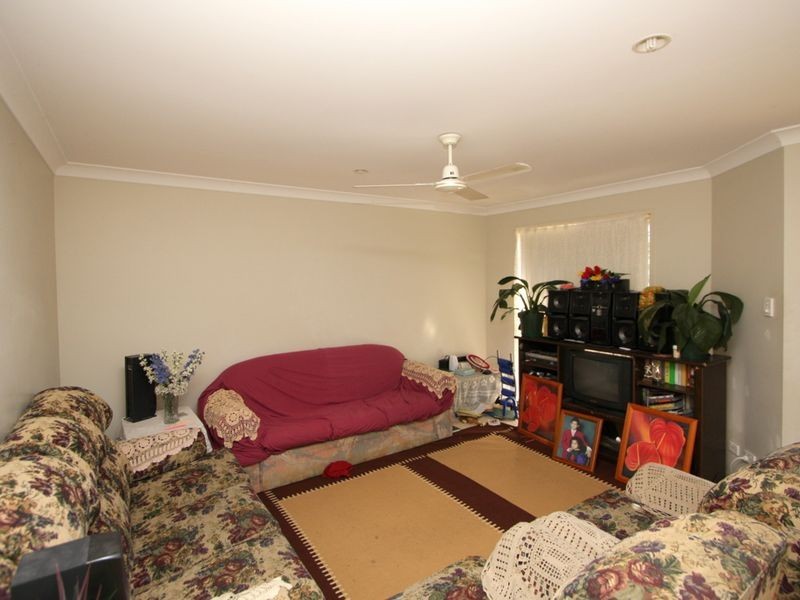 13 Lake Cooloola Court, Logan Reserve QLD 4133