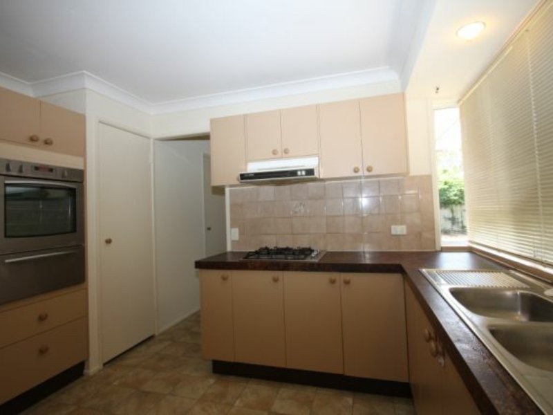 4 Flinders Crescent, Boronia Heights QLD 4124