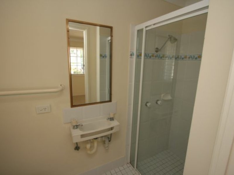 4 Flinders Crescent, Boronia Heights QLD 4124