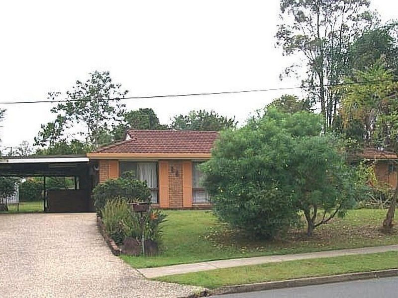 14 Emerald Drive, Regents Park QLD 4118