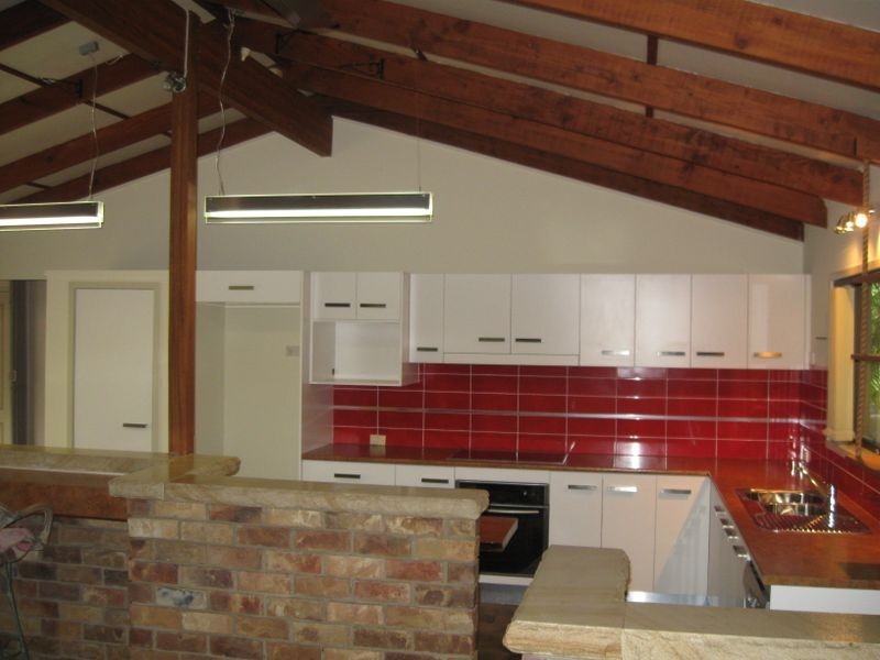 16 Nottingham Court, Forestdale QLD 4118