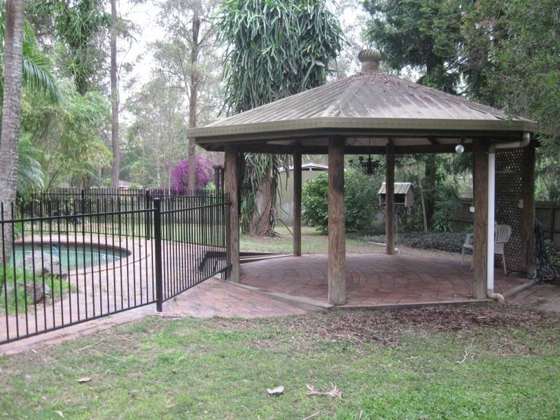 16 Nottingham Court, Forestdale QLD 4118