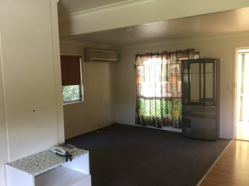 4 Sussex Street, Browns Plains QLD 4118