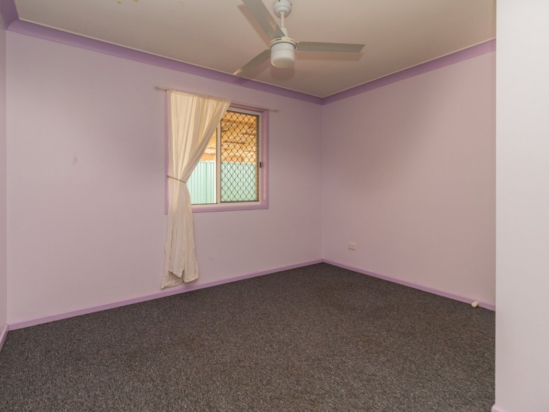 2 Ethion Drive, Regents Park QLD 4118