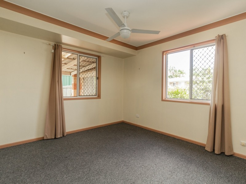 2 Ethion Drive, Regents Park QLD 4118