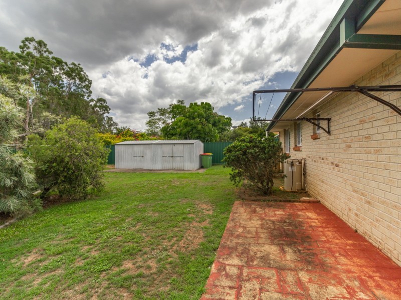 2 Ethion Drive, Regents Park QLD 4118