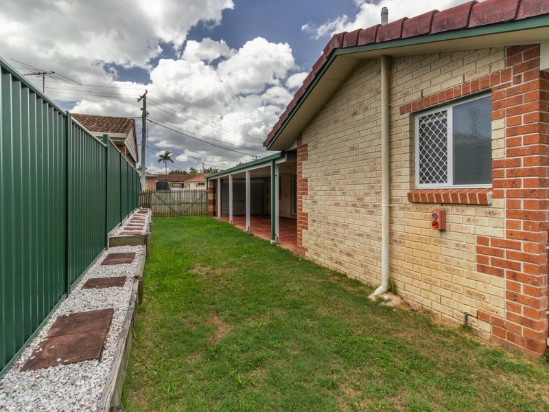 2 Ethion Drive, Regents Park QLD 4118