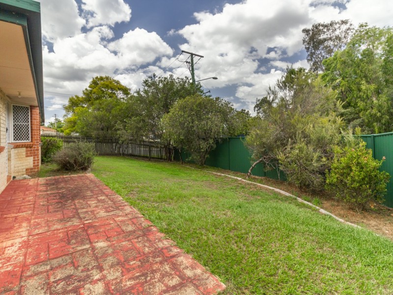 2 Ethion Drive, Regents Park QLD 4118