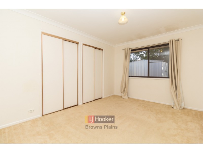 30 Sweetgum Street, Hillcrest QLD 4118