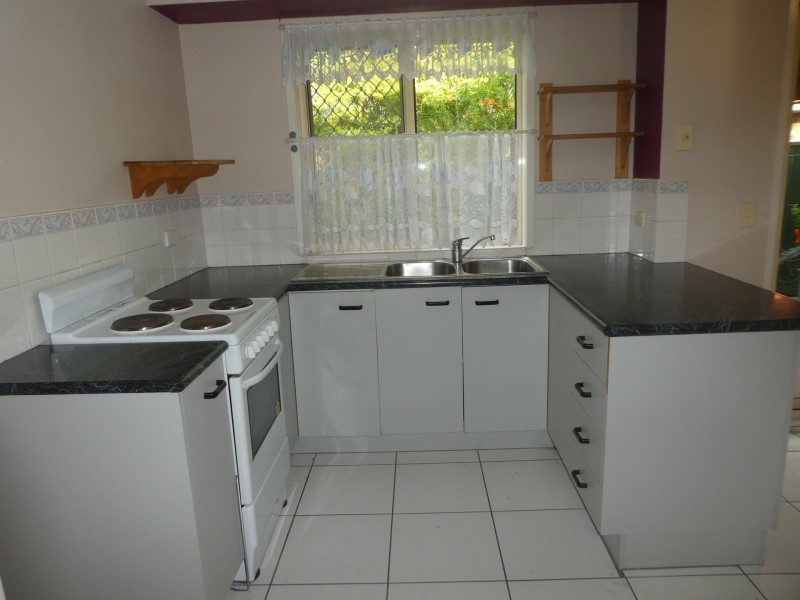 35 Thistle Street, Regents Park QLD 4118