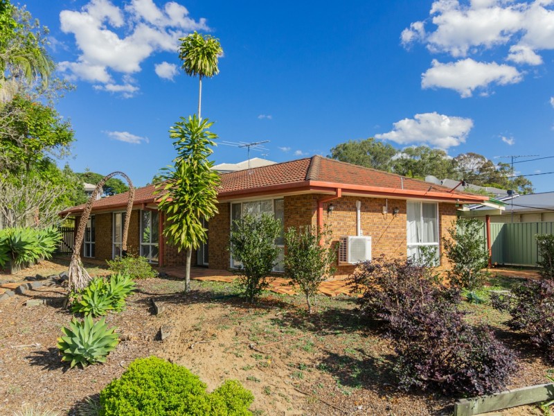 14 Dunblane Drive, Boronia Heights QLD 4124
