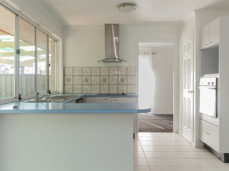 14 Dunblane Drive, Boronia Heights QLD 4124