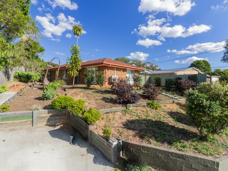 14 Dunblane Drive, Boronia Heights QLD 4124