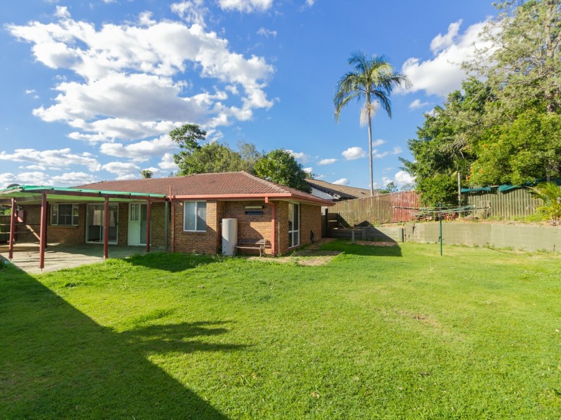 14 Dunblane Drive, Boronia Heights QLD 4124