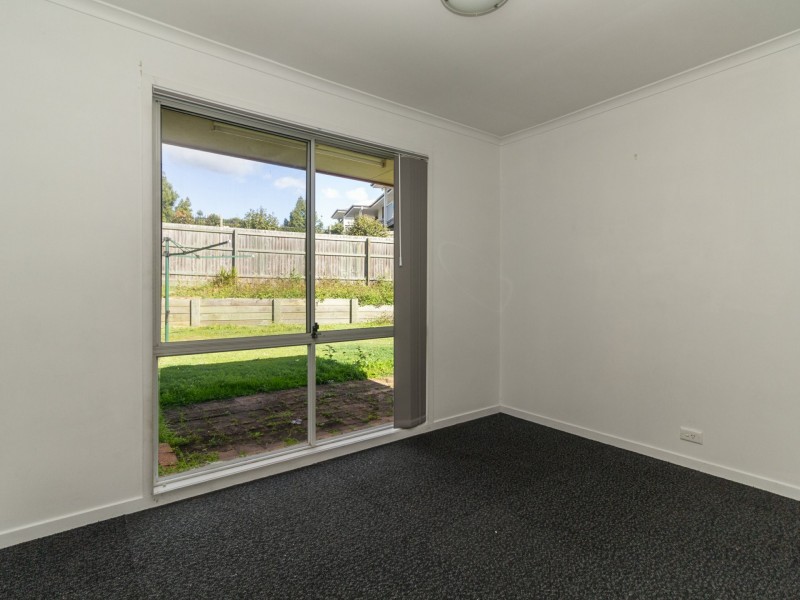 14 Dunblane Drive, Boronia Heights QLD 4124