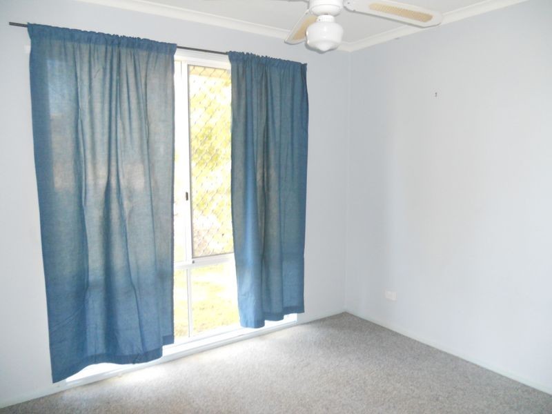 6 Mooloolah Court, Hillcrest QLD 4118