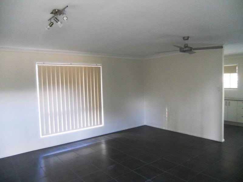 5 Sloane Court, Waterford West QLD 4133